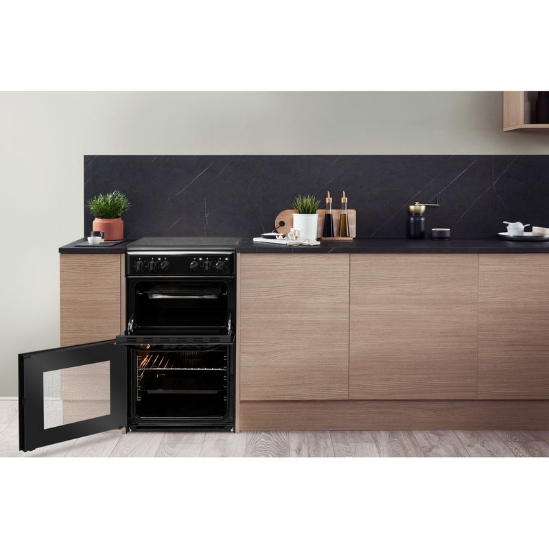 Hotpoint 50cm Electric Ceramic Cooker - Black - HD5V92KCB