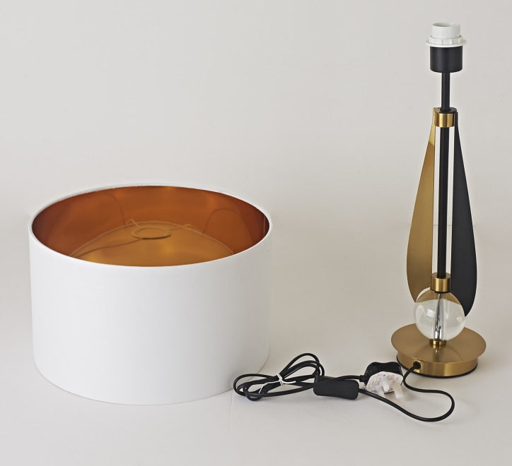 T209024 Lamp