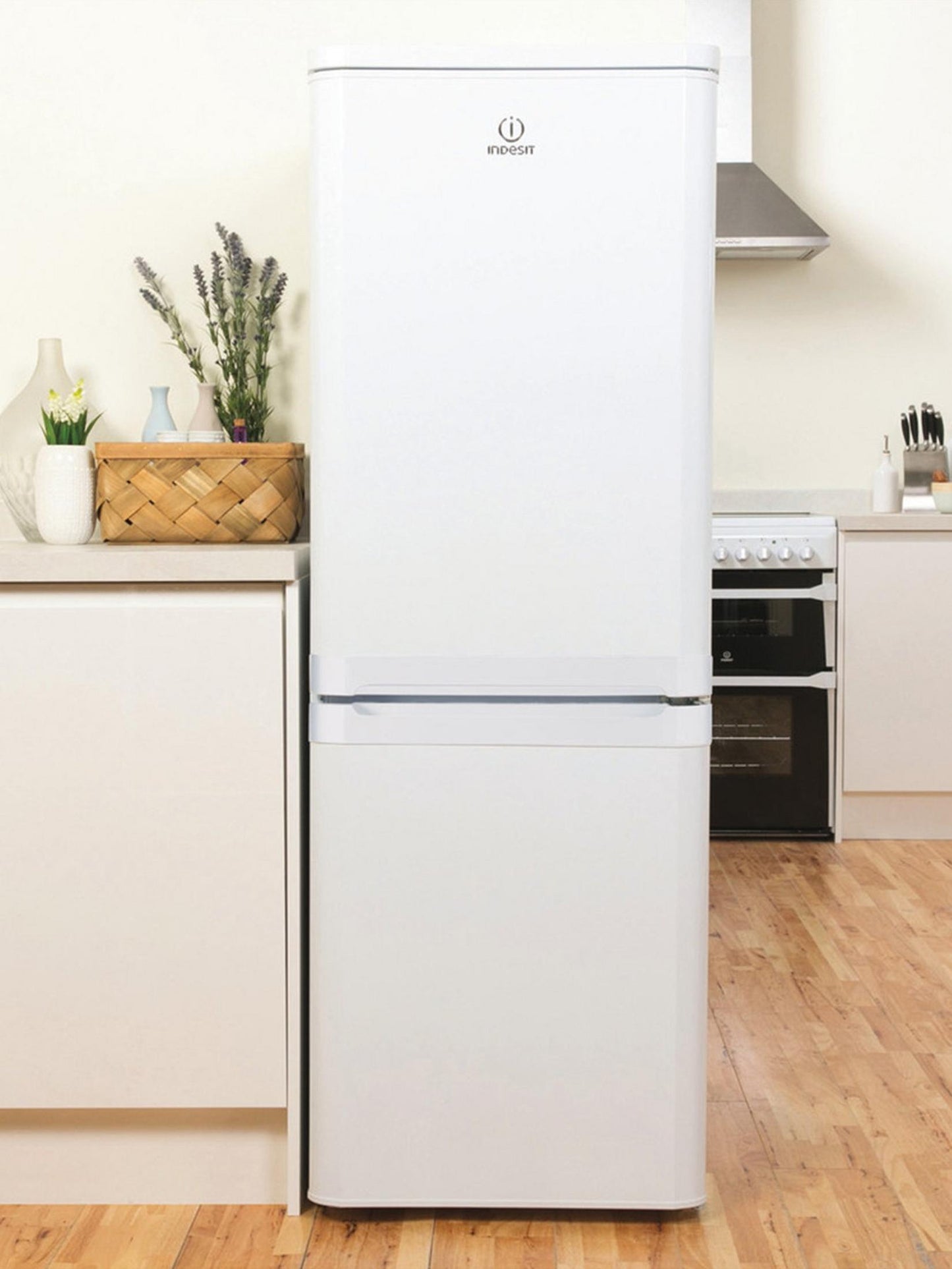 Indesit 55cm Freestanding Fridge Freezer - IBD5515W1 - White