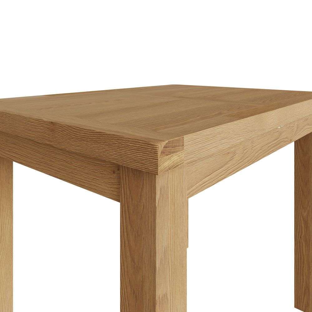 Essentials	CO Dining & Occasional	1.0M Butterfly Extending Table