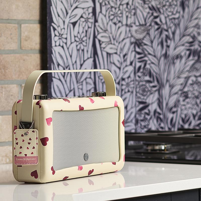 Viewquest Hepburn Voice Speaker Emma Bridgewater Pink Hearts