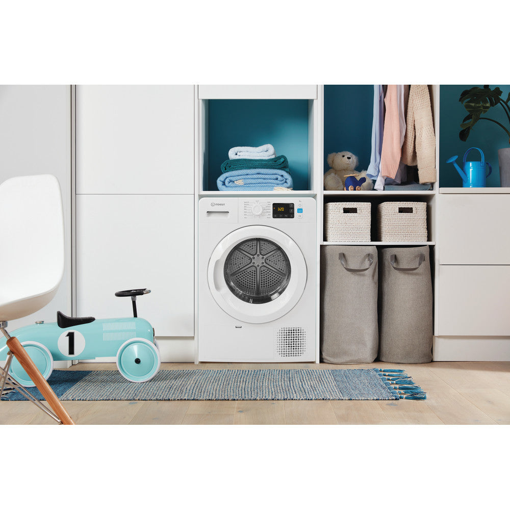 Indesit 9Kg Heat pump tumble dryer: freestanding - YTM1192XUK