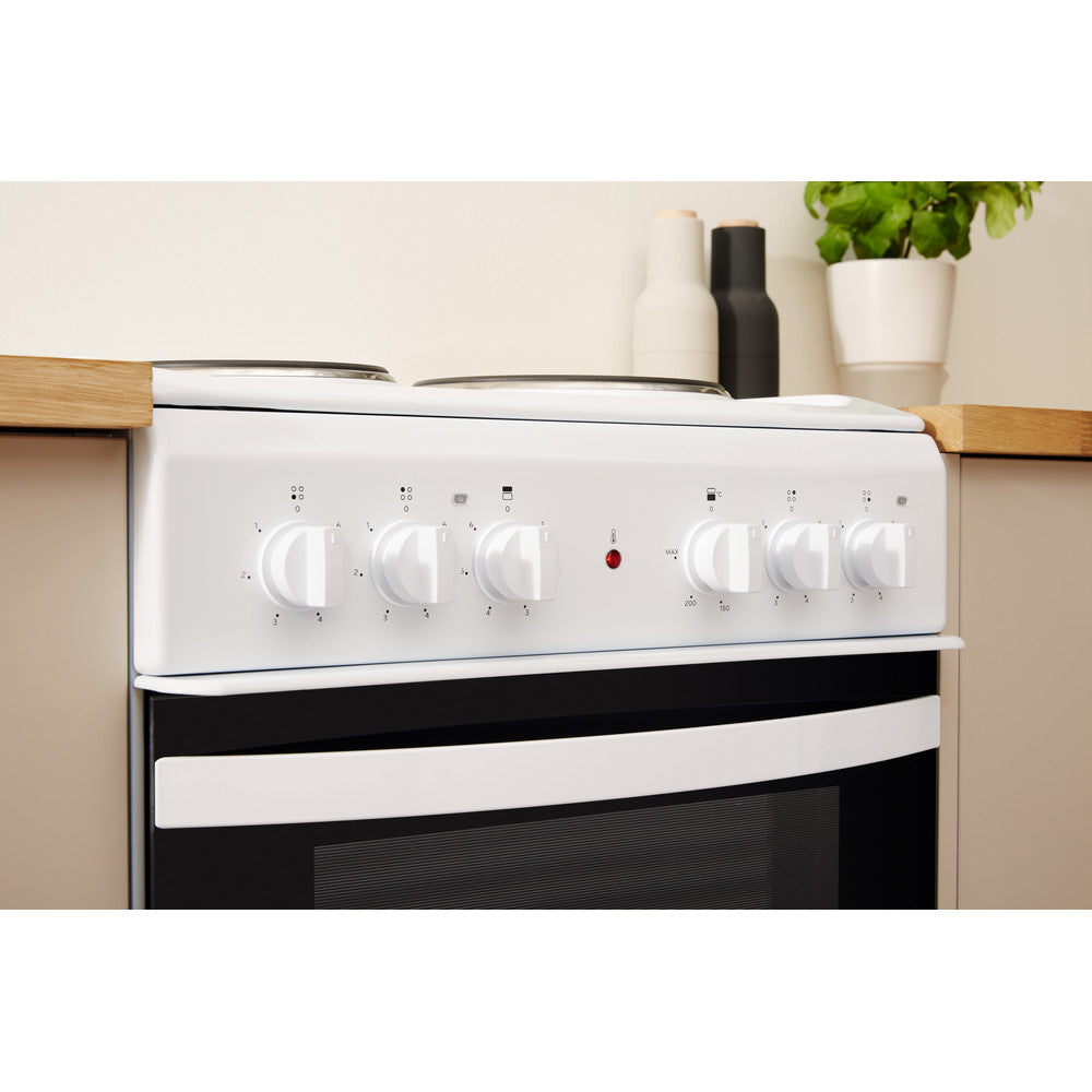 INDESIT 50 cm Electric Solid Plate Cooker – White -ID5E92KMW
