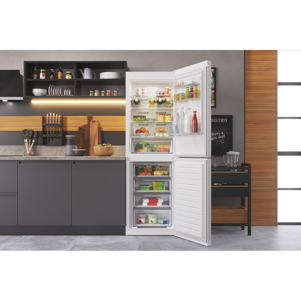 Hotpoint HTFC850TI1W1 50/50 Total No Frost Fridge Freezer - White
