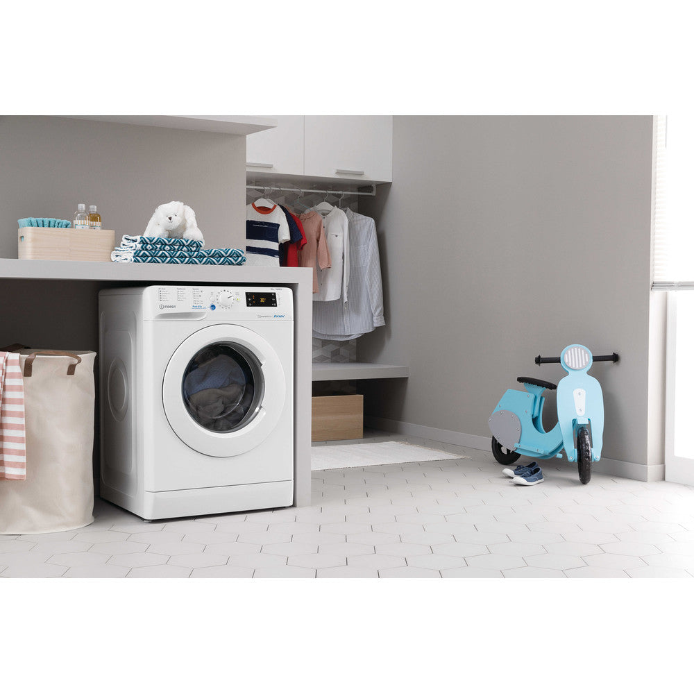 Indesit BWE101685XWUKN 10kg Washing Machine with 1600 rpm - White - B Rated