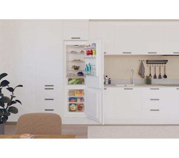 Candy CBBML18EK Integrated 70/30 Smart Fridge Freezer – 250 L, Sliding Hinge, Total No Frost, Wi-Fi Connected, 177 cm