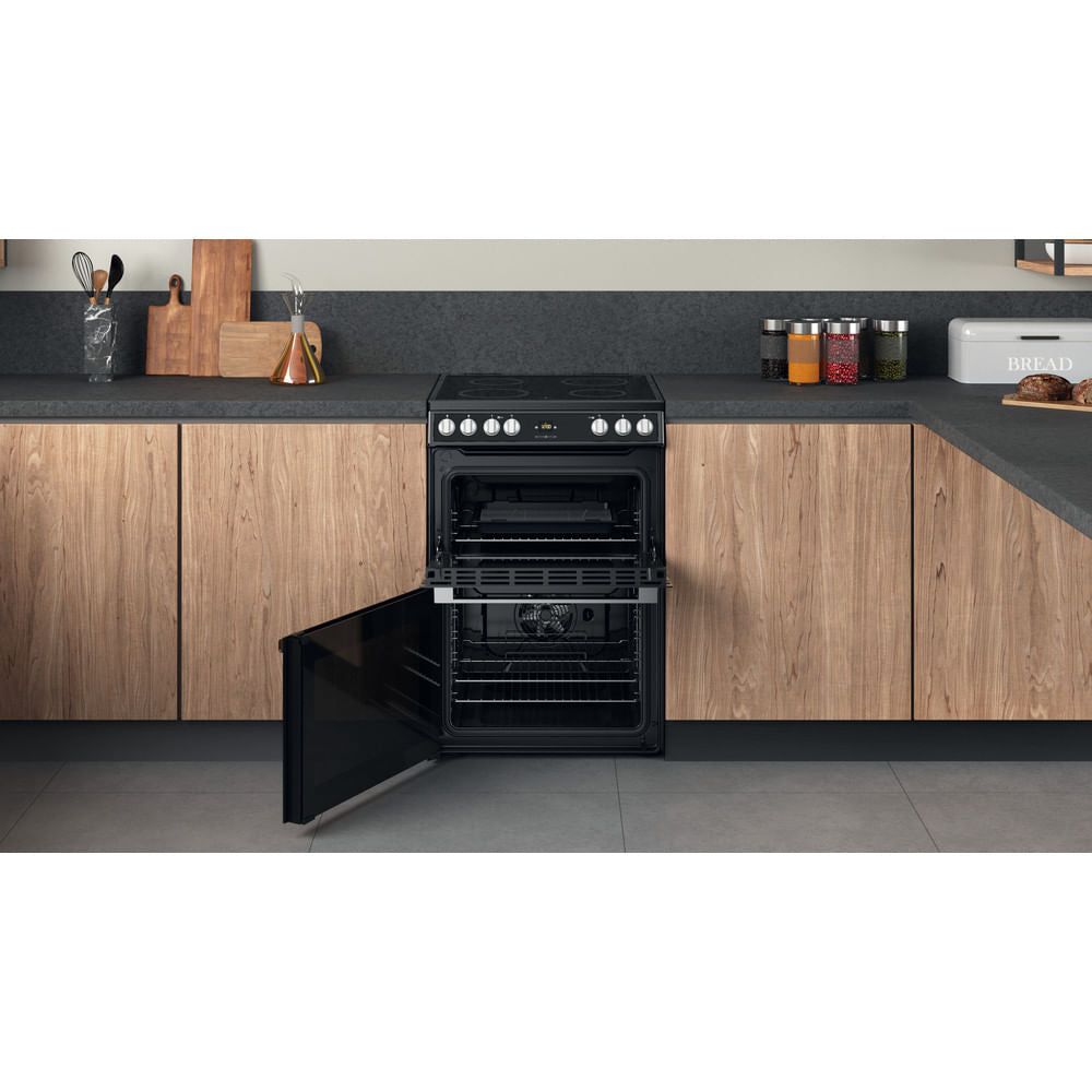 HOTPOINT Multiflow HDT67V9H2CB 60 cm Electric Ceramic Cooker - Black