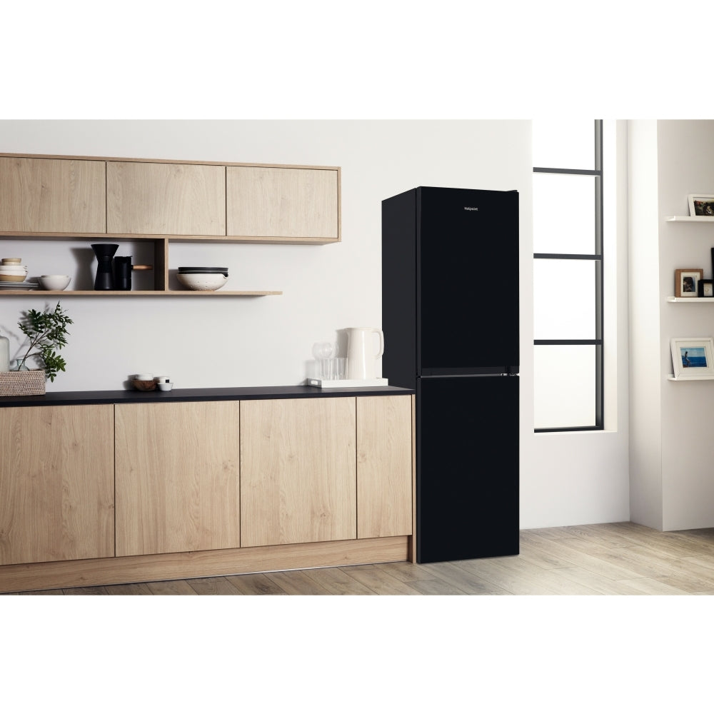 Hotpoint HBNF55182BUK Frost Free Fridge Freezer - Black