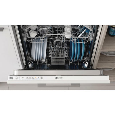 Indesit D2IHL326 Fully Integrated Dishwasher 14 Place Settings