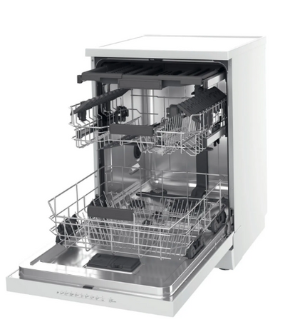 Hotpoint HD7FHP33UK Standard Dishwasher - White - D Rated