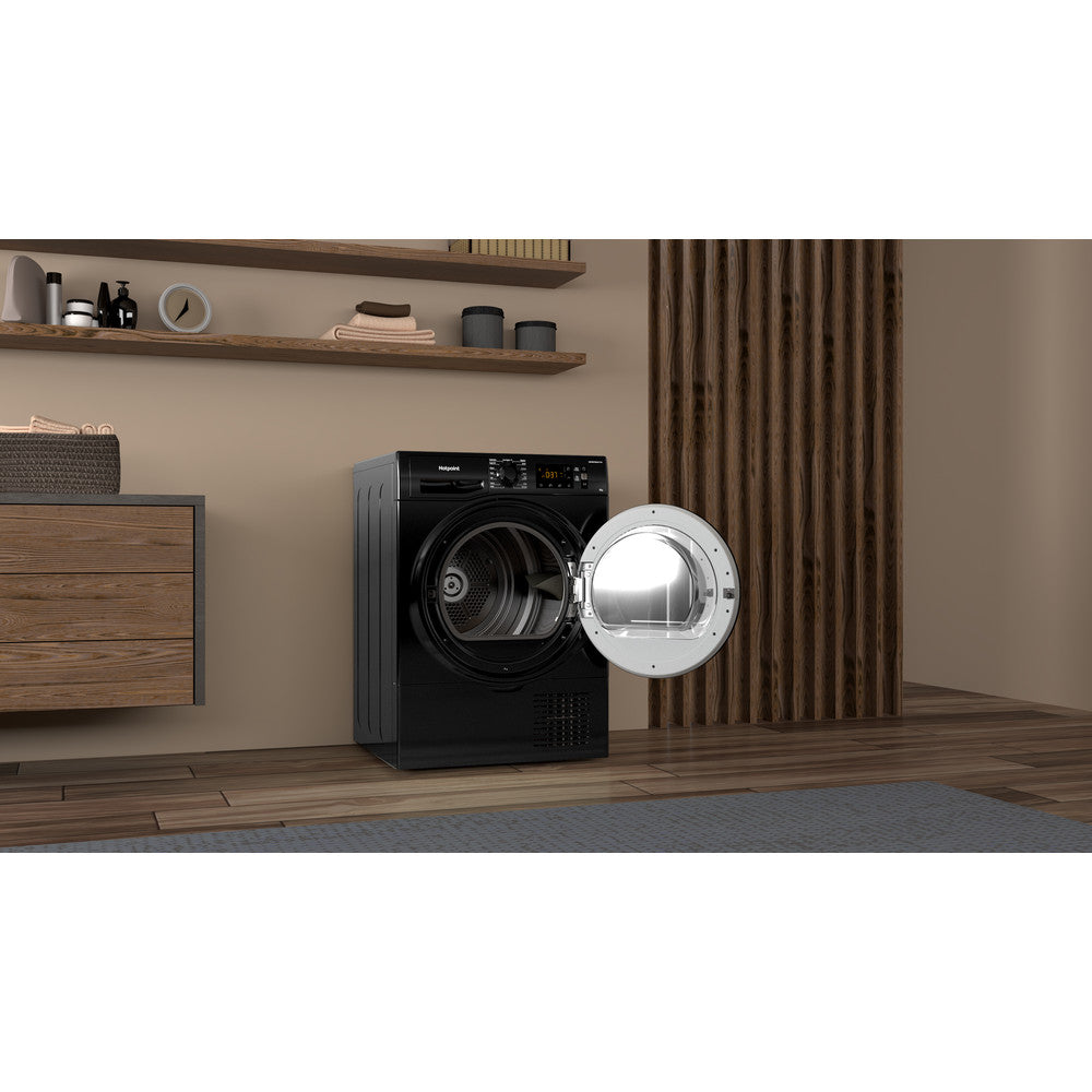 Hotpoint H3D81BUK 8Kg Condenser Tumble Dryer -Black