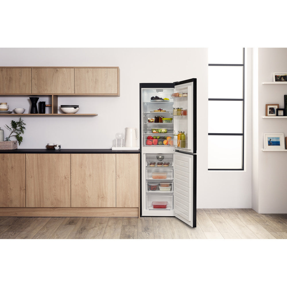 Hotpoint HBNF55181BUK1 50/50 Frost Free Fridge Freezer - Black