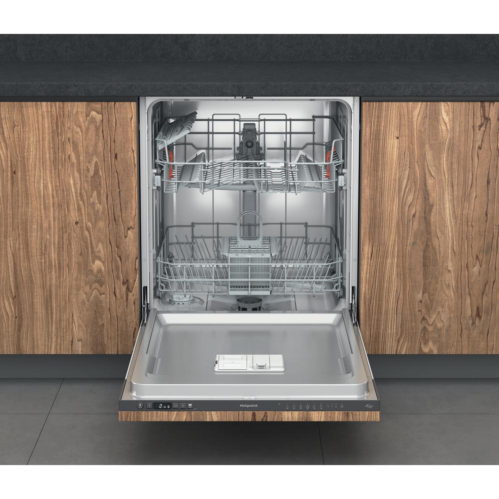 Hotpoint H2IHD526BUK 14-Place Fully Integrated Dishwasher – Black, 9 Wash Programmes