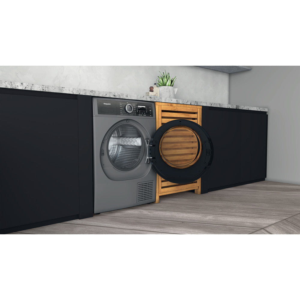 Hotpoint 8Kg Heat Pump Tumble Dryer -Silver - H8D94SBUK